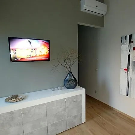 Diadumeno Superior Bed & Breakfast 4*